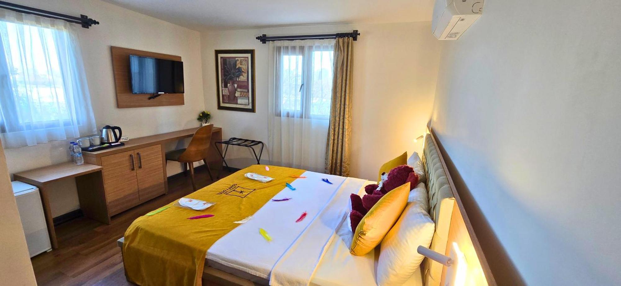 Comfy Otel Antalya Lara Экстерьер фото