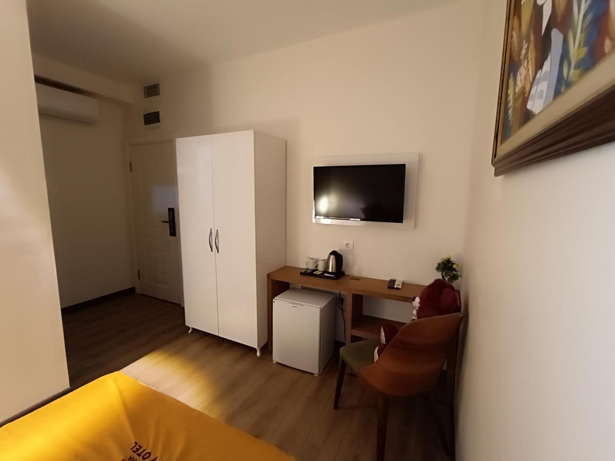 Comfy Otel Antalya Lara Экстерьер фото